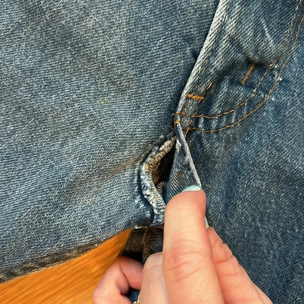 Vintage Levi’s Jeans Orange Tab 550 36x31